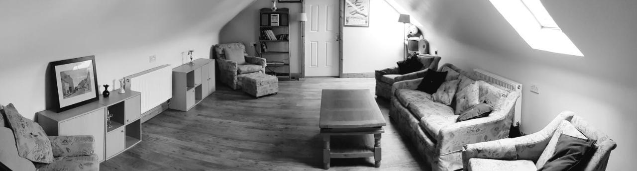 Apartment 3 Bedroom Banagher Town Centre 外观 照片
